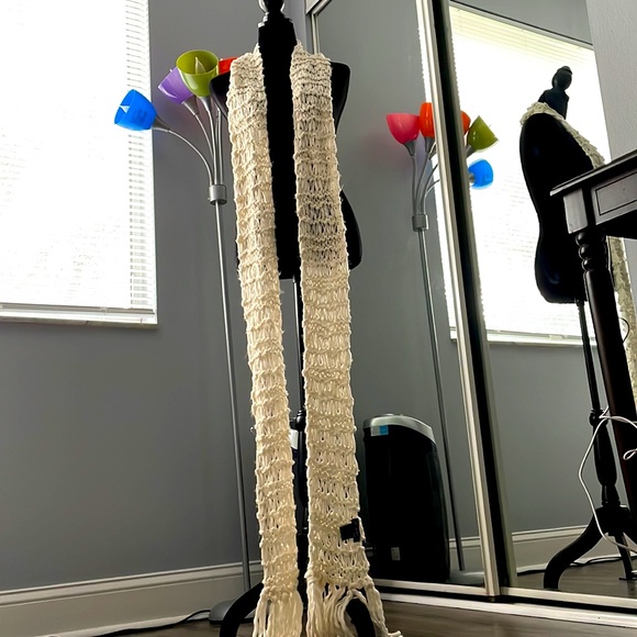 Fair Weather Scarf - Picture 4 of 5